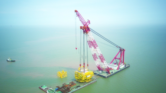 Tour Fabaricated d'énergie éolienne de vent de reflux basé sur la condition