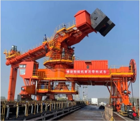 déchargeur de navire à vis 1200t/h appliqué au port maritime