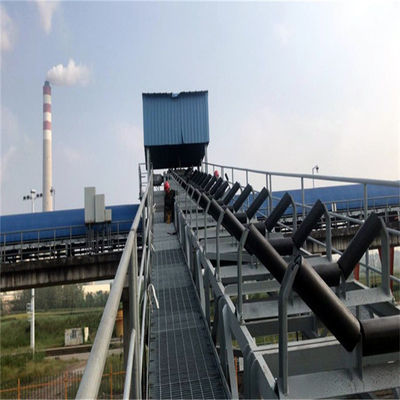 Système de bande de conveyeur d'acier au carbone pour le stockage de transport de grain de charbon de minerai
